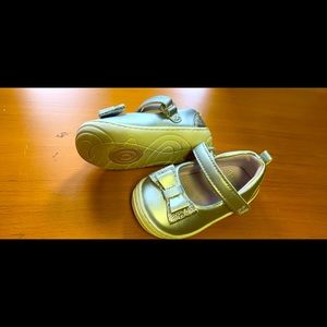 STRIDE RITE GIRLS INFANT ERICA FLAT - SILVER